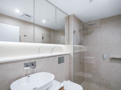 327 / 21 Dawes Avenue, Castle Hill
