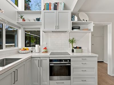 10 Heath Street, Andersons Bay