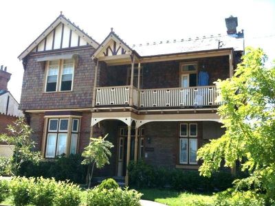 1 / 117 Forest Road, Arncliffe