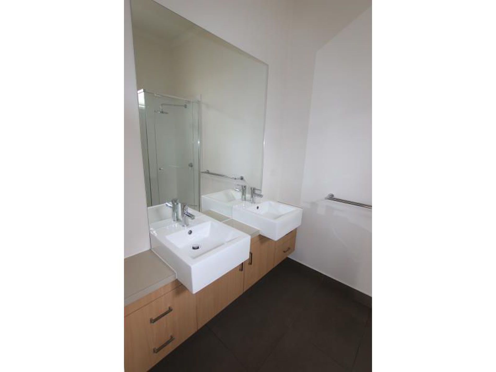 282 Myers Street, Geelong