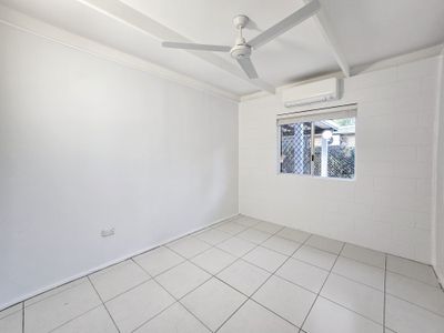 421 VARLEY STREET, Yorkeys Knob