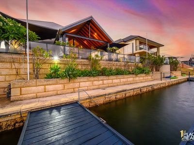 9 Brindabella Cres, Halls Head