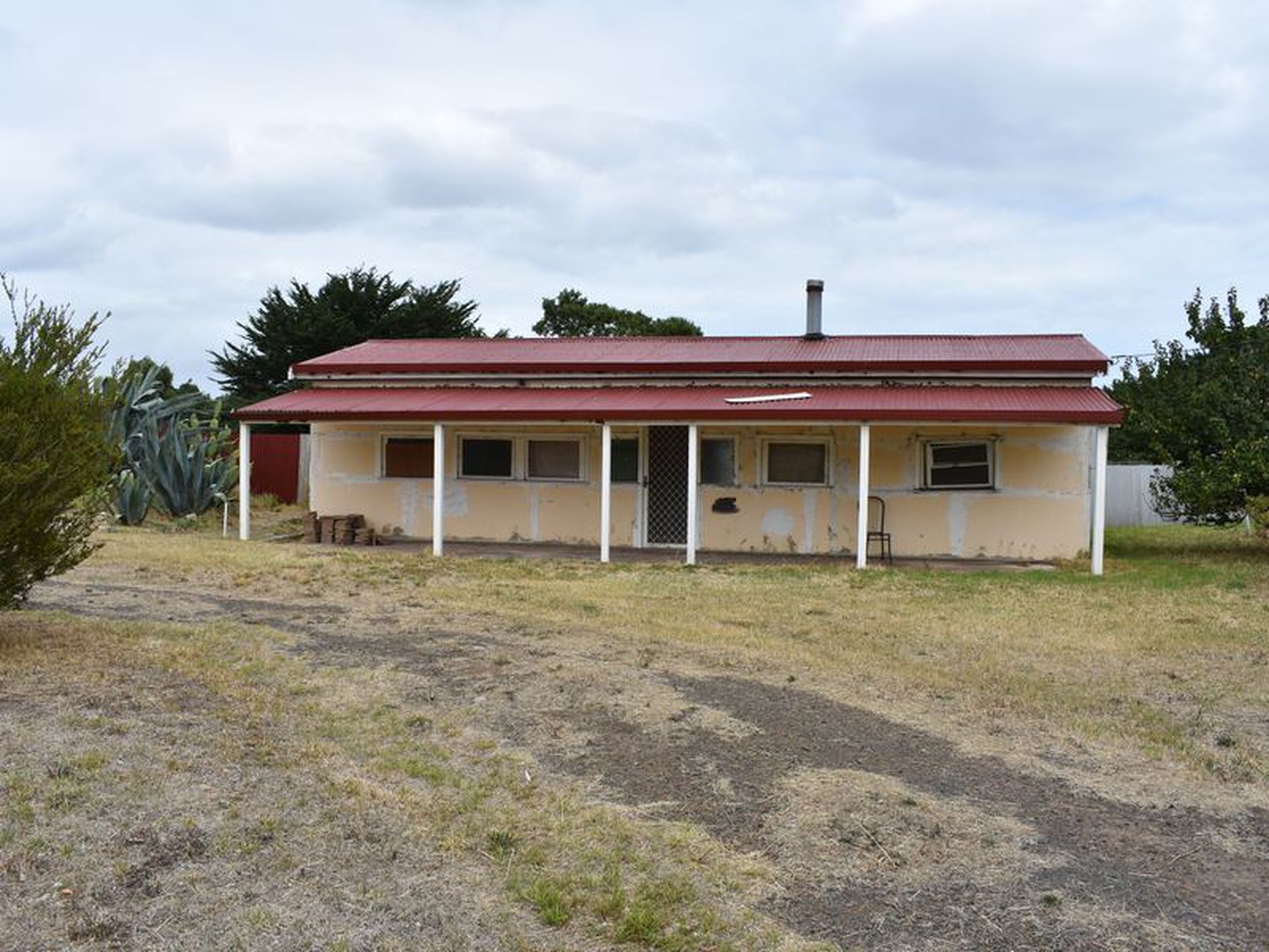 39 Ruff Rock Road, Millicent