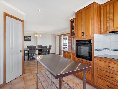 26 Jindabyne Road, Kingston Beach