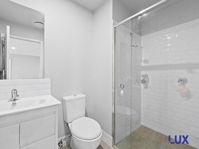 177 / 8 Limburg Way, Greenway