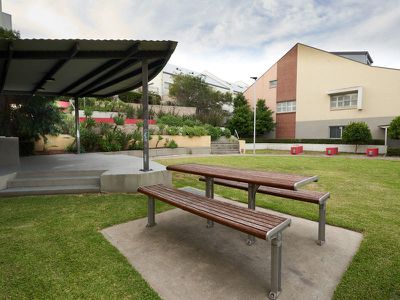10 / 30 Stephen Road, Botany