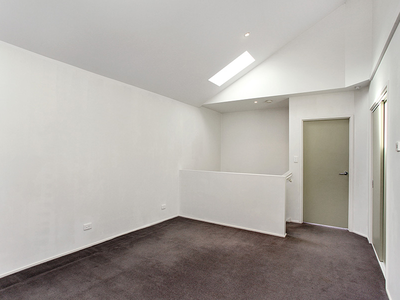 155 John Liston Drive, Newport