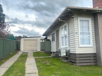 17 Perrin Street, Seymour