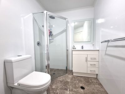 Unit 1  / 10-12 Marine Drive, Narooma