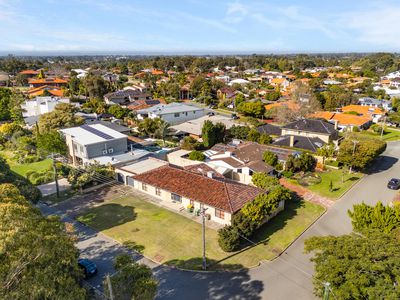 17 Colleran Way, Booragoon