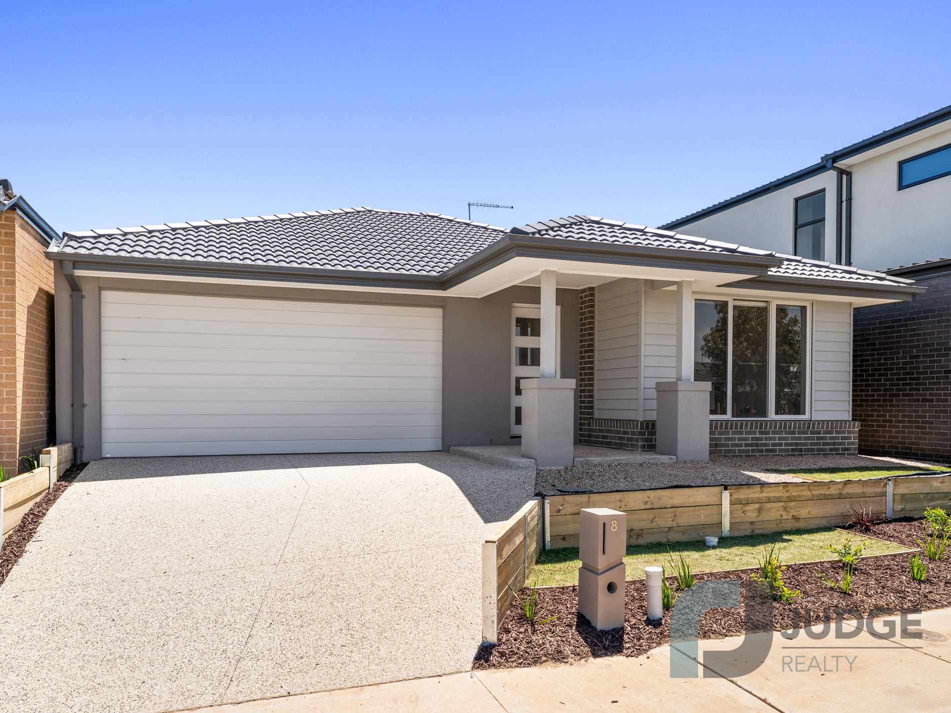 8 Sunnybank Road, Fraser Rise