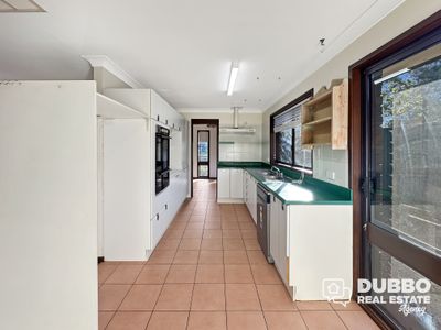 16 Wills Street, Dubbo