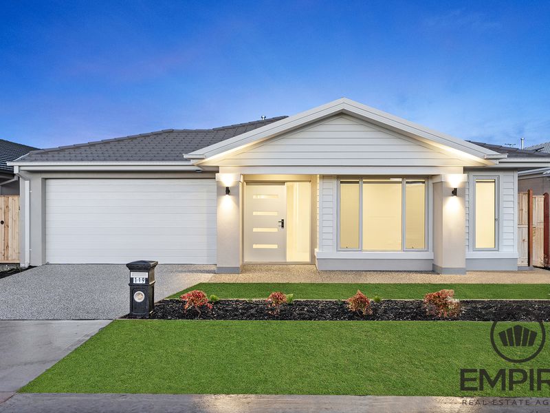 119 Yeungroon Boulevard, Clyde North