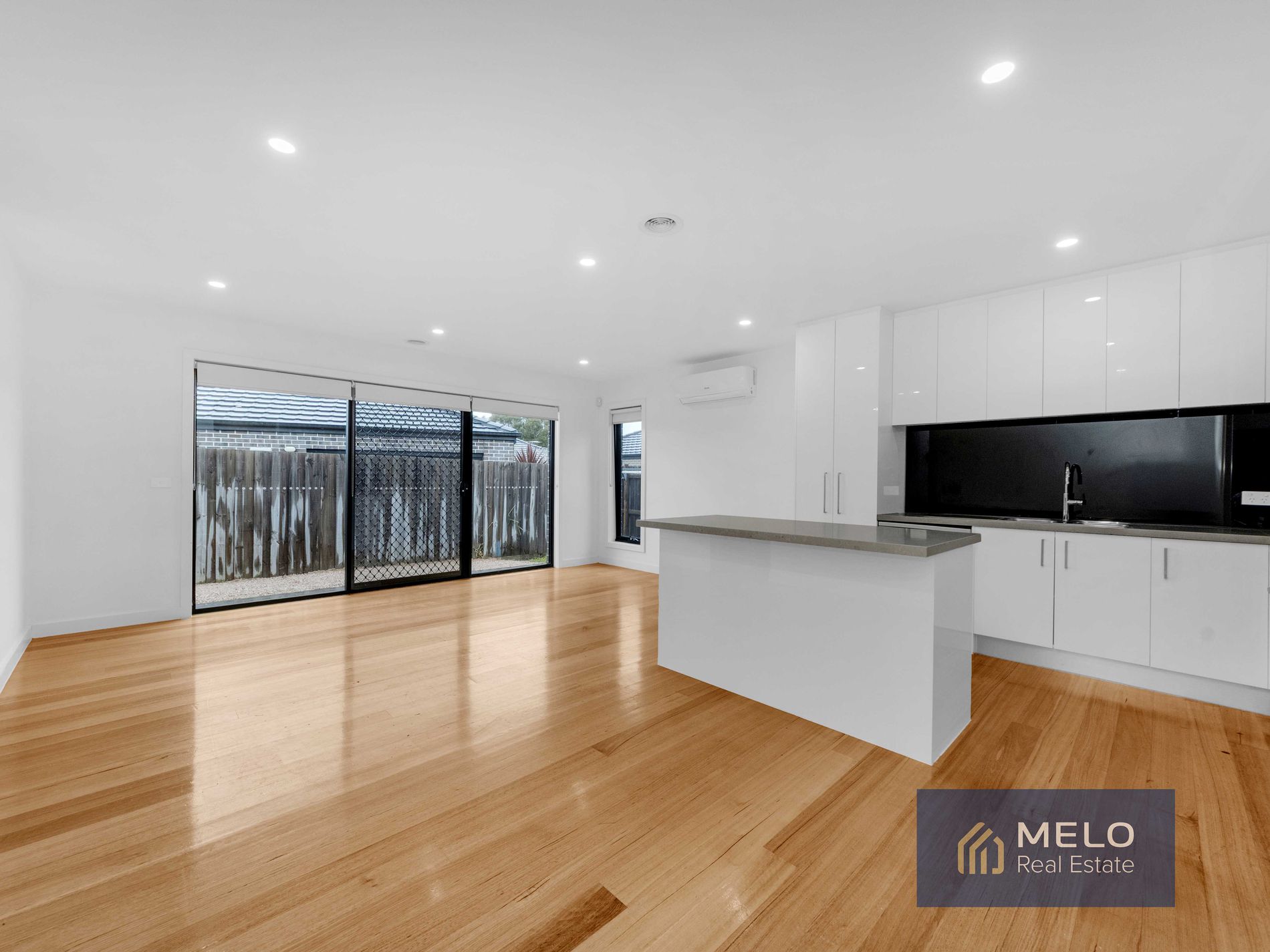5 Isparta Mews, Roxburgh Park