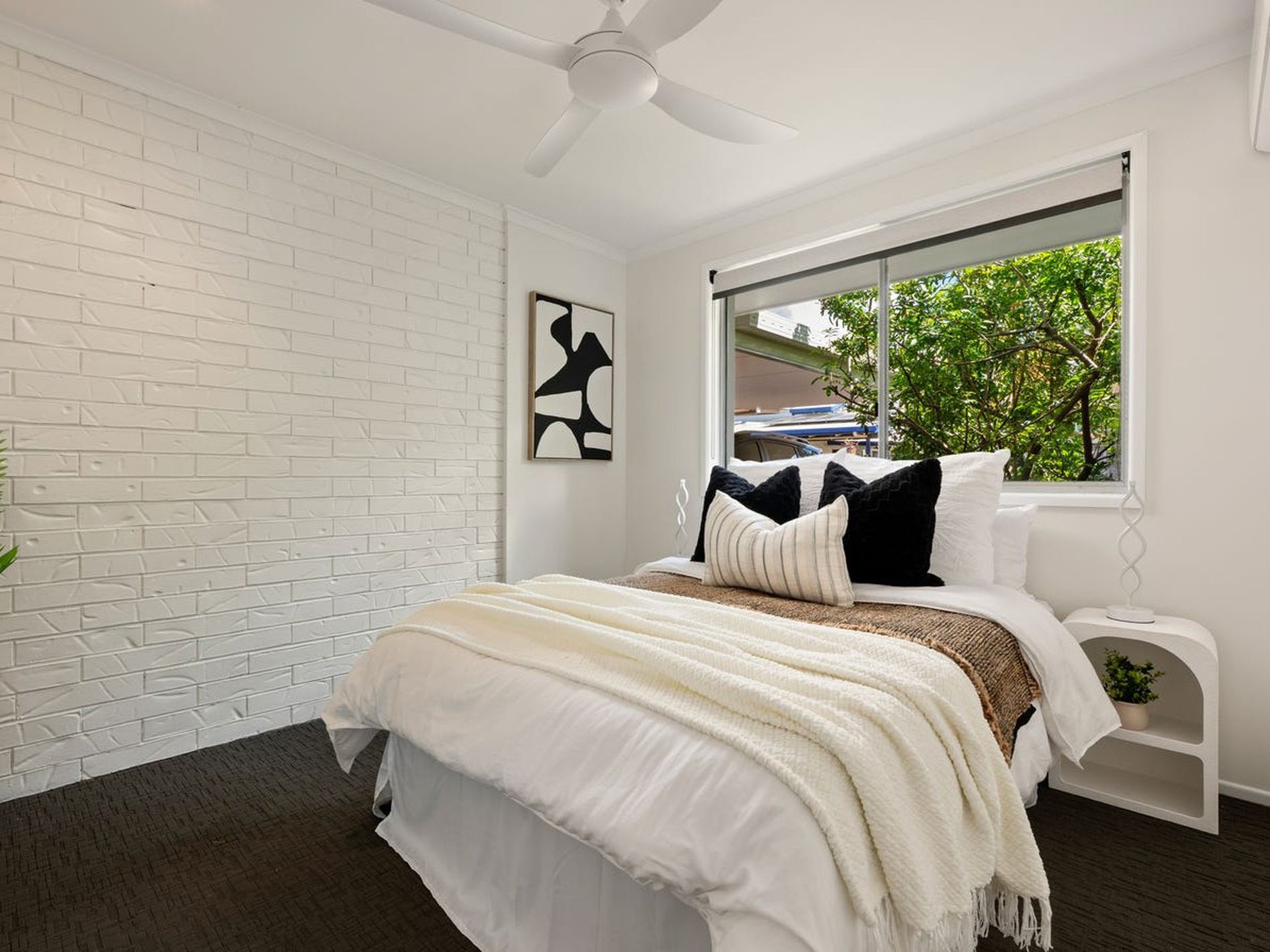 1 / 5 Carrothool Place, Mooloolaba