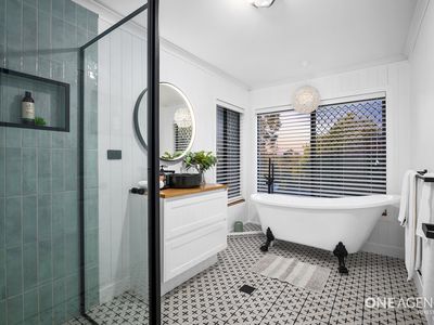 29 Scoparia Drive, Brookwater