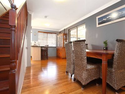 32 Central Avenue, Ardross
