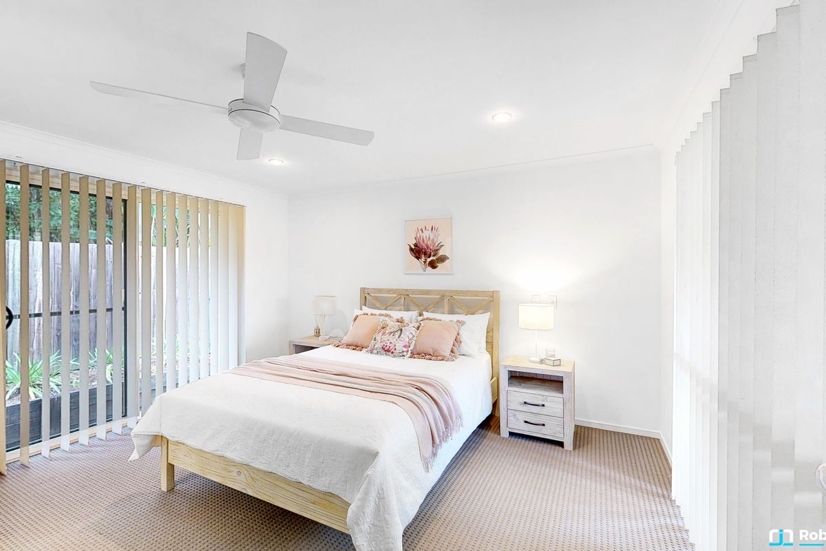 11 Hoylake Court, Tewantin