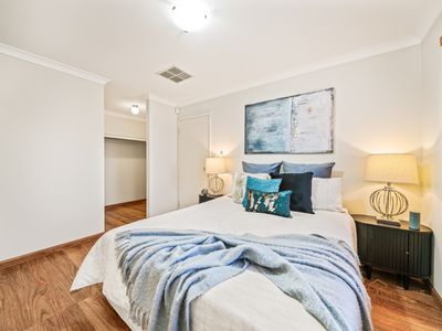 2 / 94 Hobbs Avenue, Como