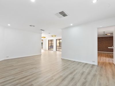 5 The Eyrie, Willetton