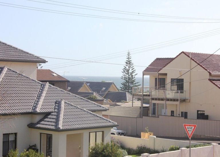 13A Gulf Parade, Brighton