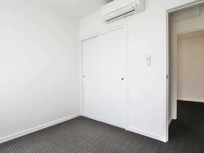 4 / 302 Huntingdale Road, Huntingdale