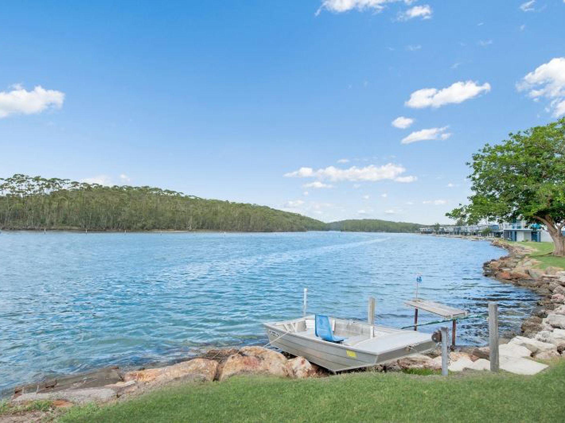 10 Garrad Way, Lake Conjola