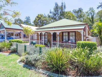 8 Berrington Cl, Forest Lake