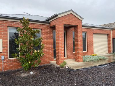 2 / 95 Cox Road, Norlane