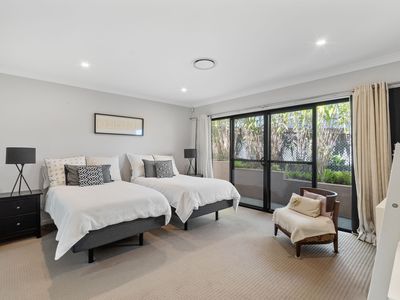 148 Santa Monica Drive, Augustine Heights