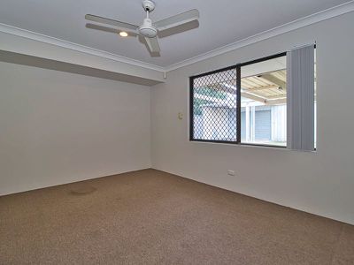 9 Dargin Way , Rockingham