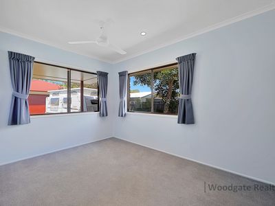 98 MACKEREL STREET, Woodgate