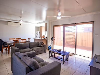 8 Spinifex Street, Newman