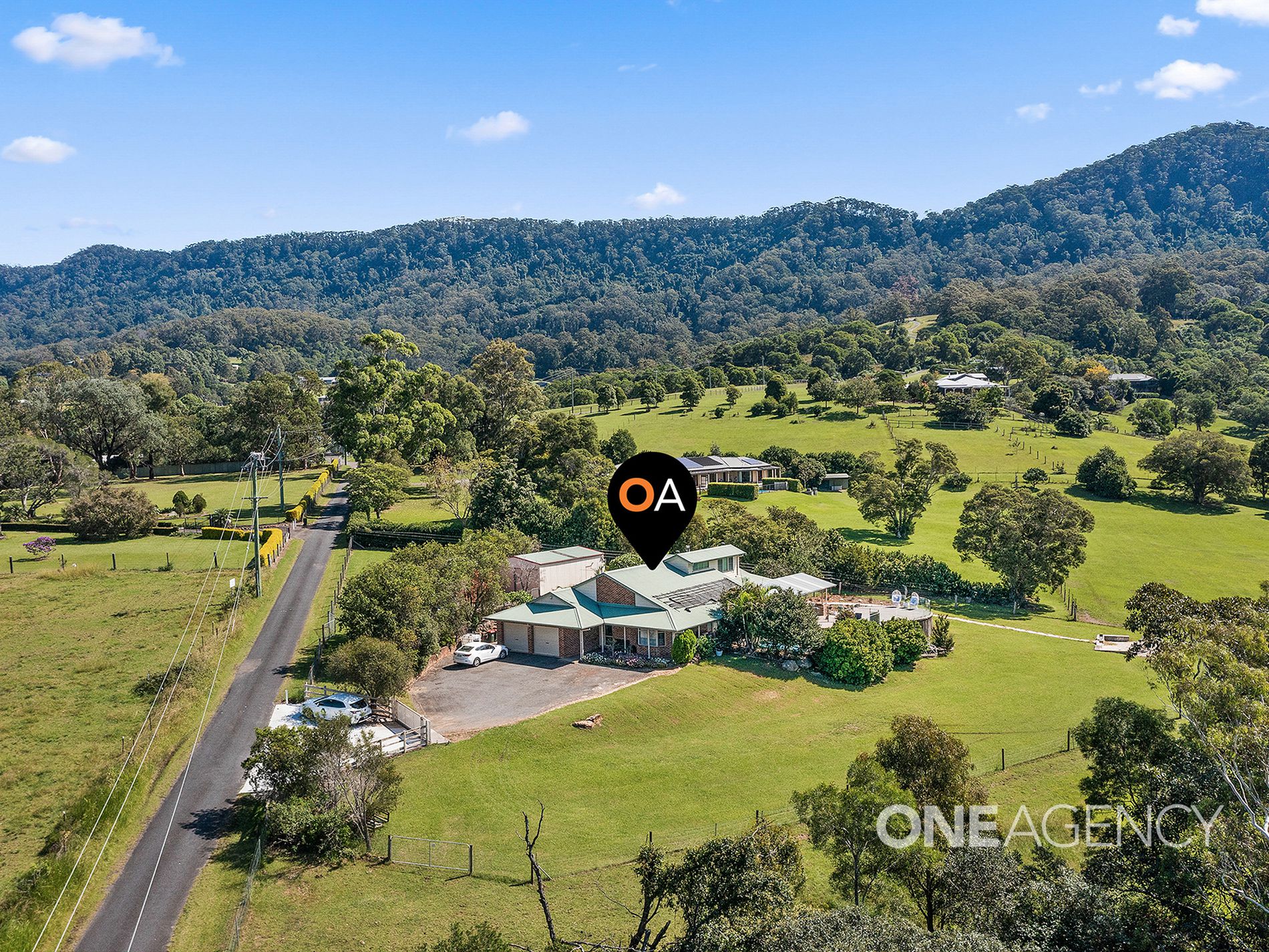 274 Sheaffes Road, Dombarton