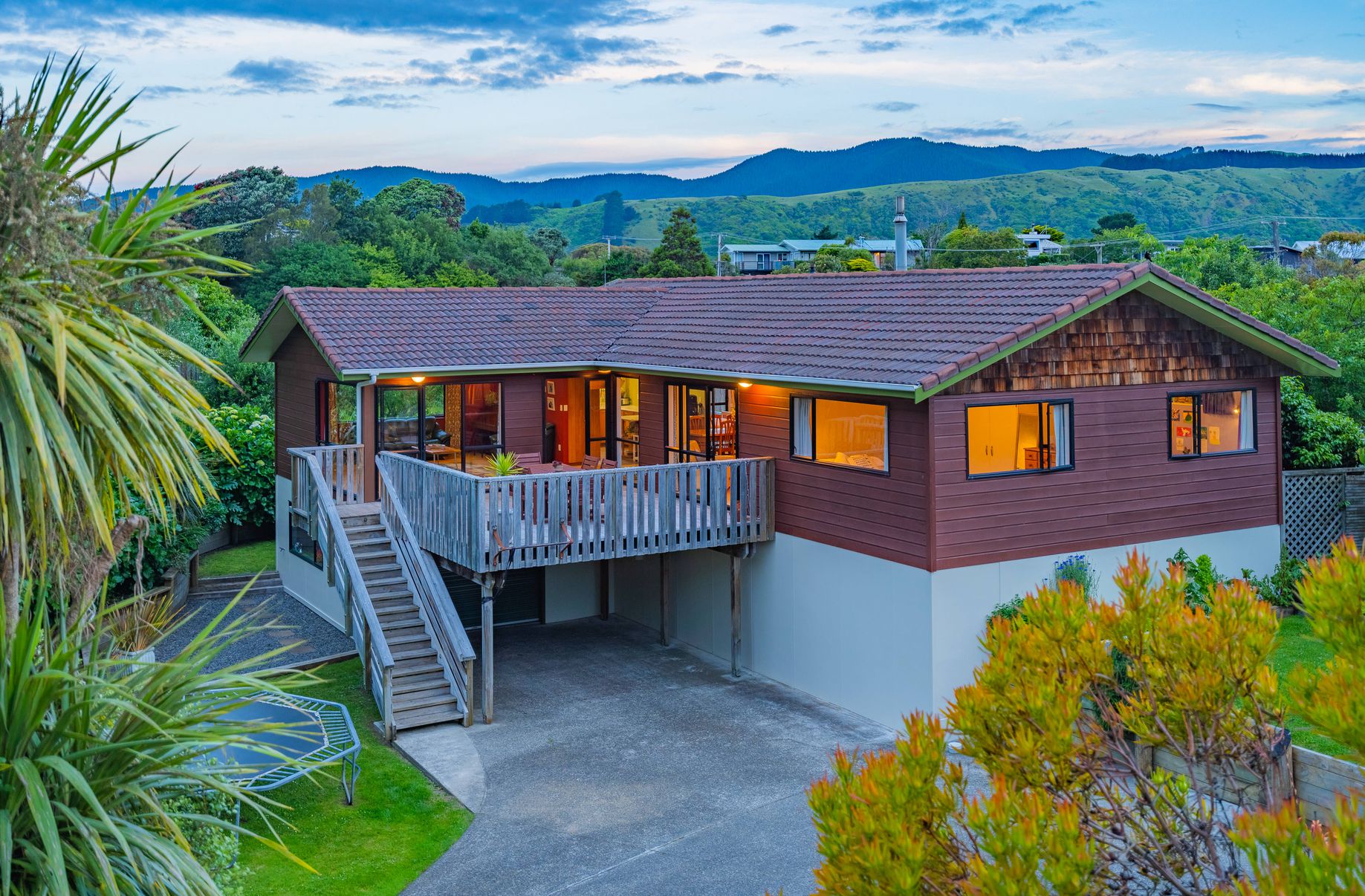 110 Renown Road, Raumati South Sold On Kapiti