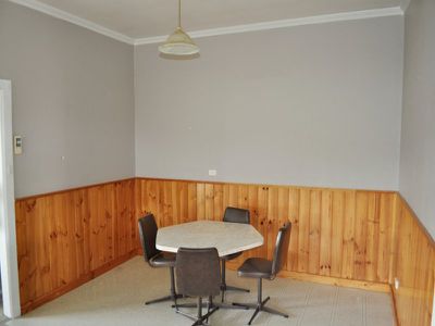 820 Elmore Street, North Albury