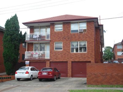 8 / 14 Colin Street, Lakemba