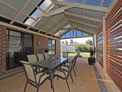 16 Ambrosia Rise, Epsom