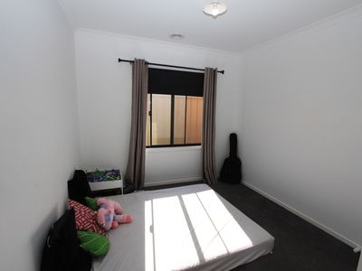 2 Forbes Court, North Bendigo