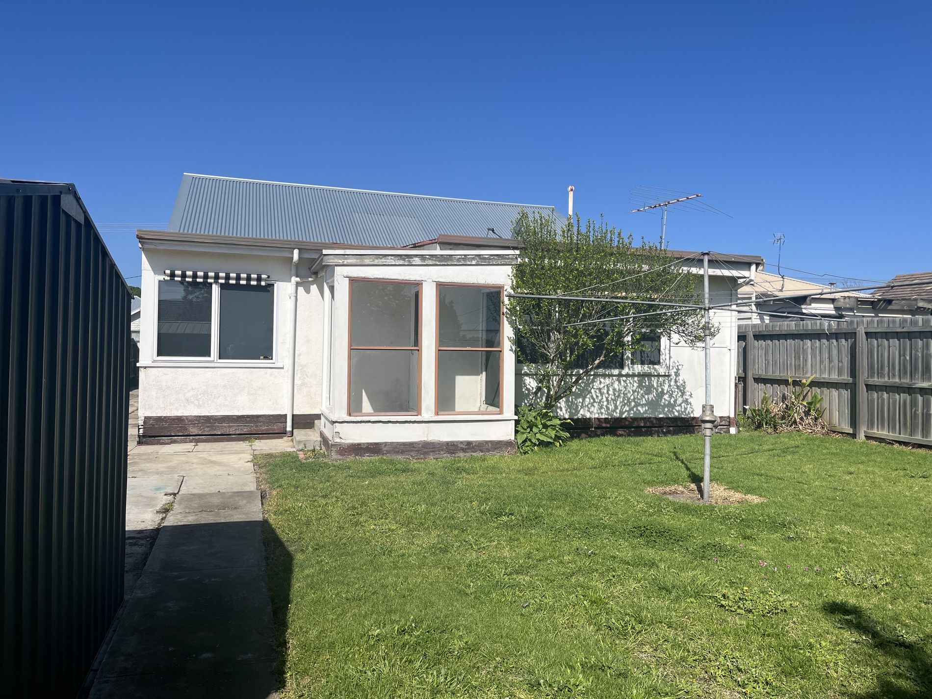 6 Rugby Street, Belmont