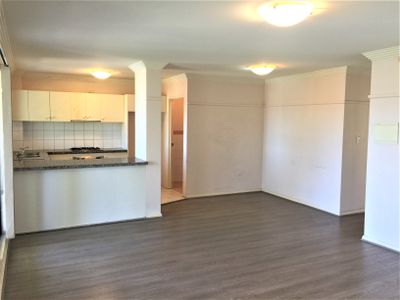 9 / 37-43 Good St, Westmead