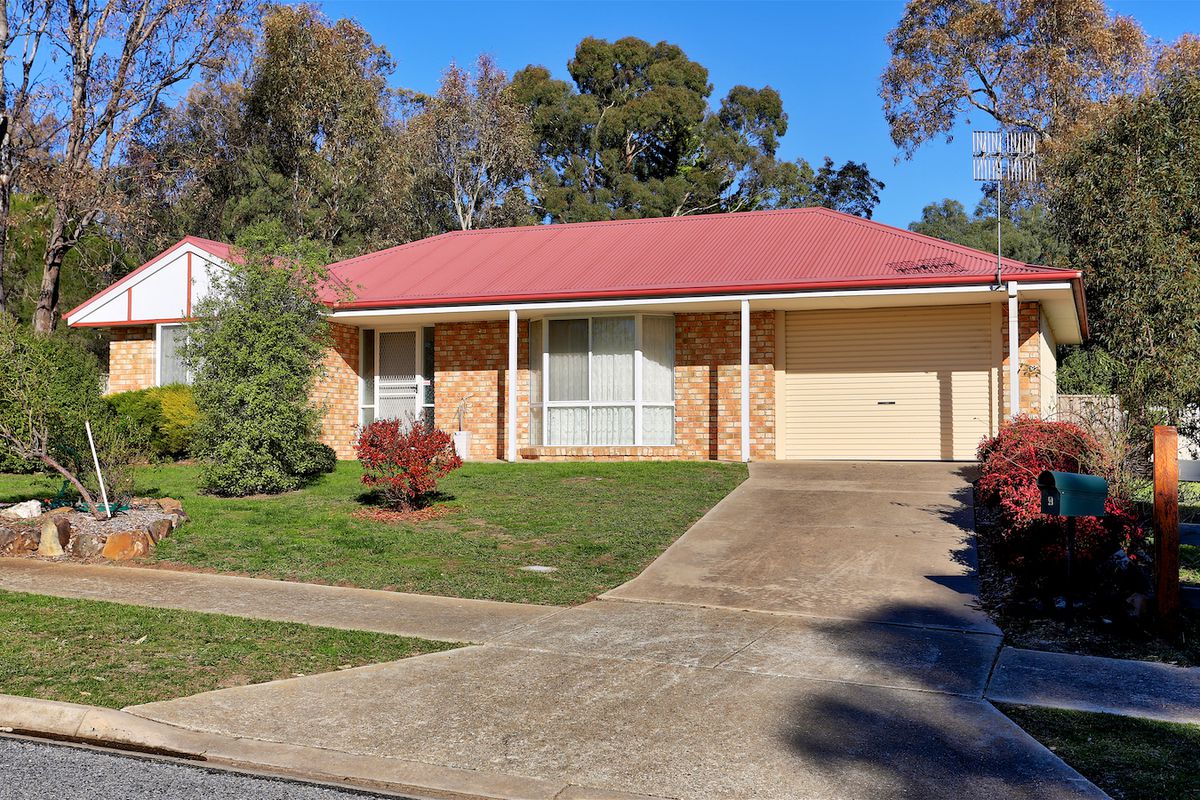 4 Chanro Court., Bonnie Doon