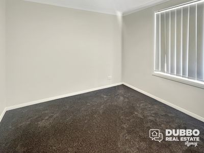 63 Spears Drive, Dubbo