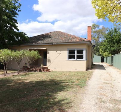 9 Abeckett Street, Yea