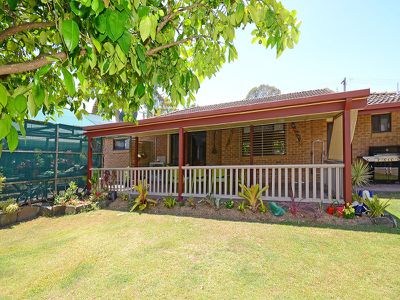 6 Berna Court, Point Vernon