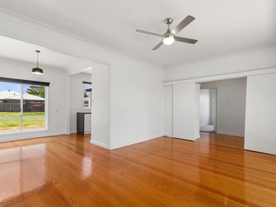 90 Barkly Street, Sale