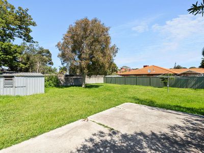 132 West Road, Bassendean