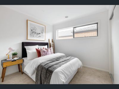 25 Ritchie Circuit, Tarneit