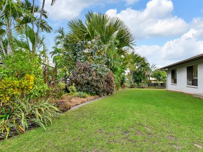 5 Bagshaw Crescent, Gray