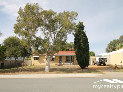 53 Derrington Crescent, Balga